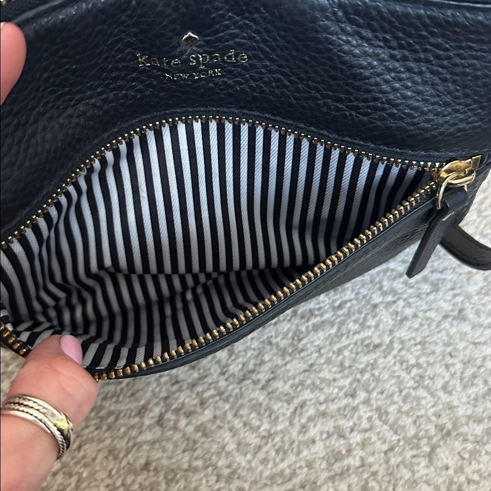 Kate Spade Cobble Hill Ellen Crossbody Bag Black Leather - Picture 6 of 7